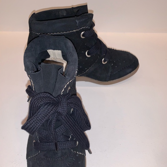 Isabel Marant Bobby Baskets in Anthracite - Picture 5 of 5